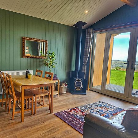 Hotel Under The Oak Glamping à Caerphilly Extérieur photo