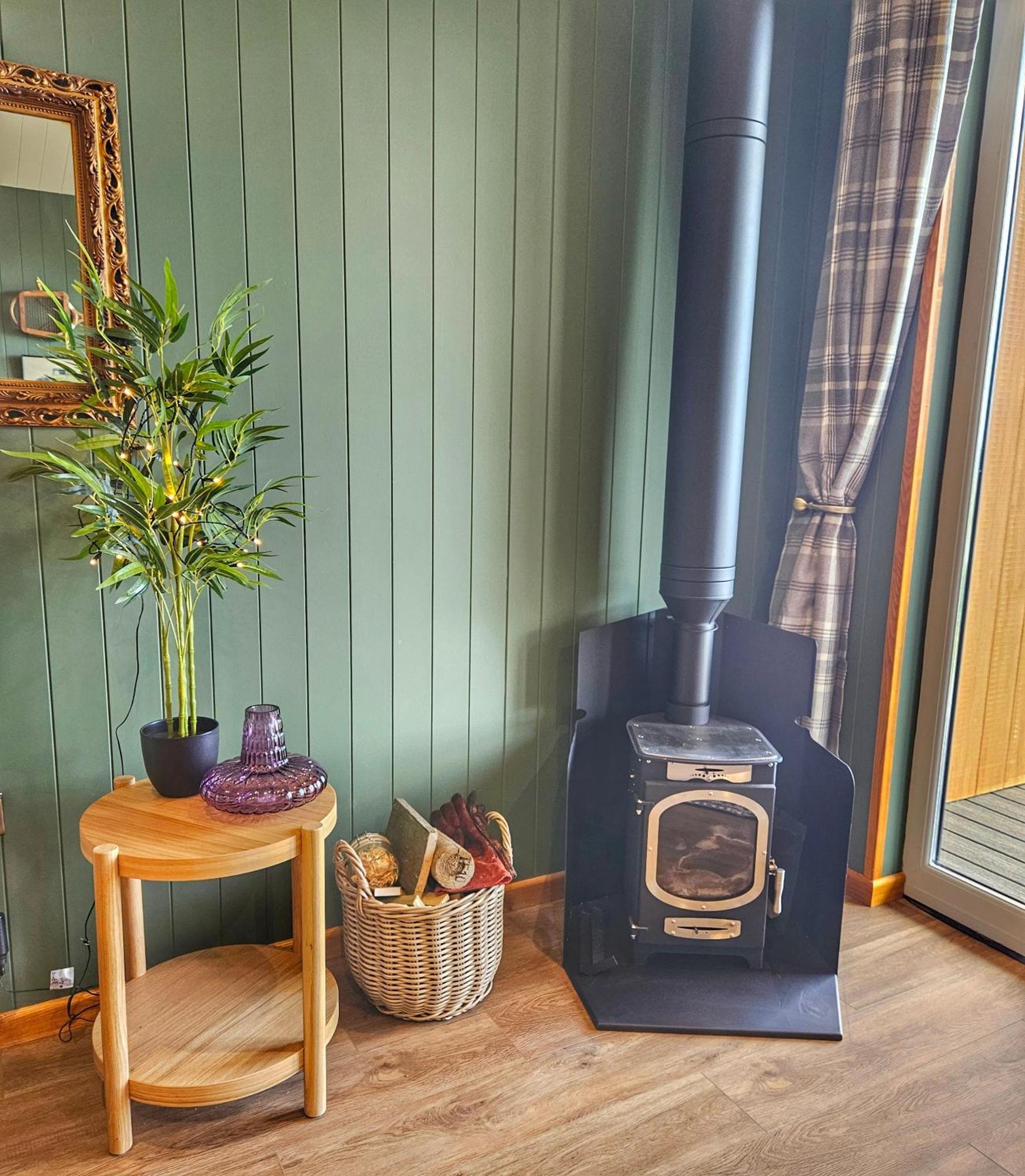 Hotel Under The Oak Glamping à Caerphilly Extérieur photo