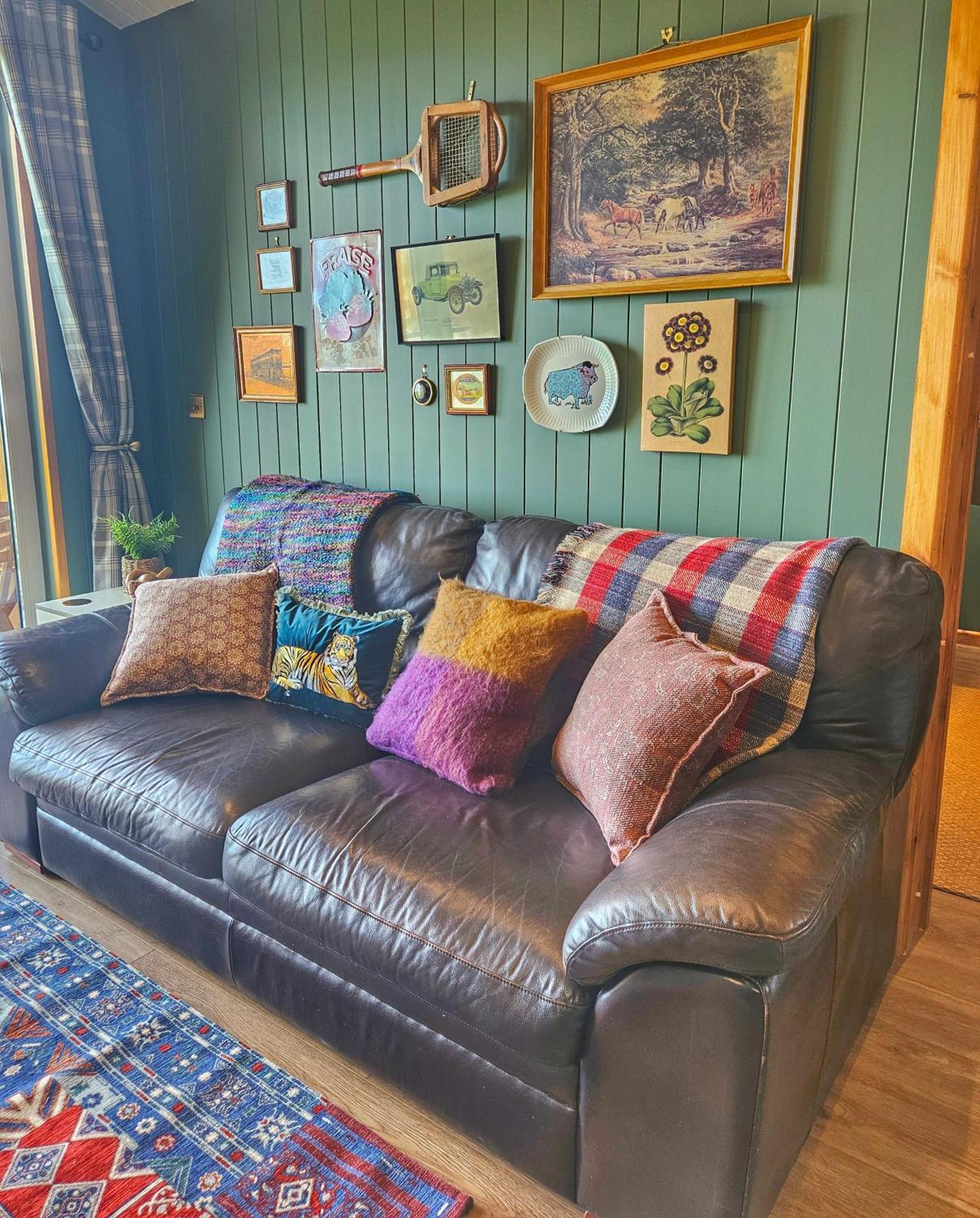Hotel Under The Oak Glamping à Caerphilly Extérieur photo